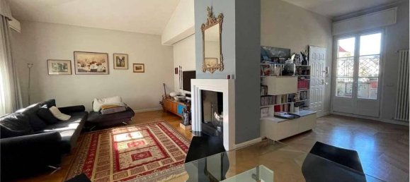 6 rooms Penthouse in Florence, Italy No. 36850 11