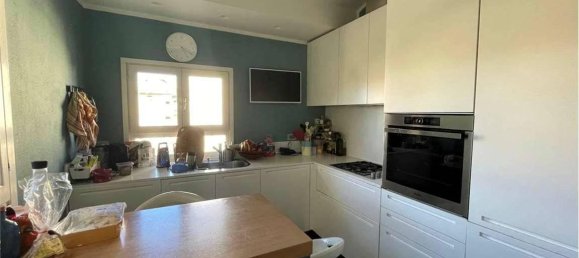 6 rooms Penthouse in Florence, Italy No. 36850 6