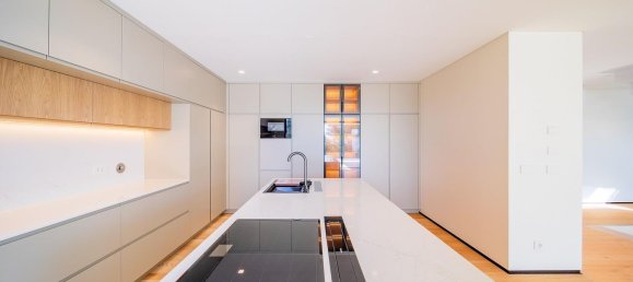 4 bedrooms House in Cascais, Portugal No. 170780 10