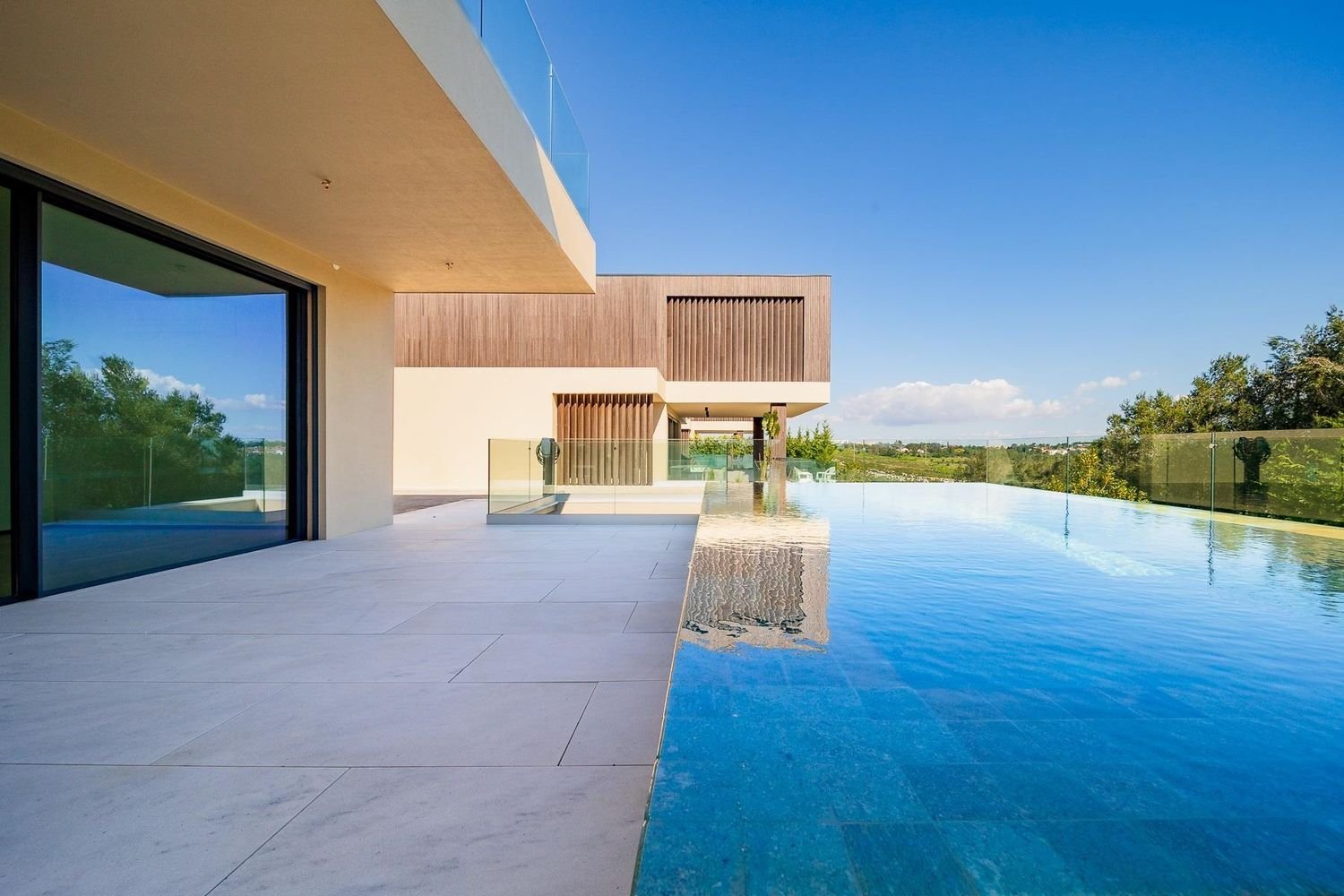 4 bedrooms House in Cascais, Portugal No. 170780