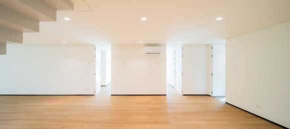 4 bedrooms House in Cascais, Portugal No. 170780 18