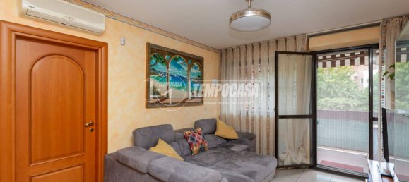 3 bedrooms Apartment in San Mauro Torinese, Italy No. 325065 2