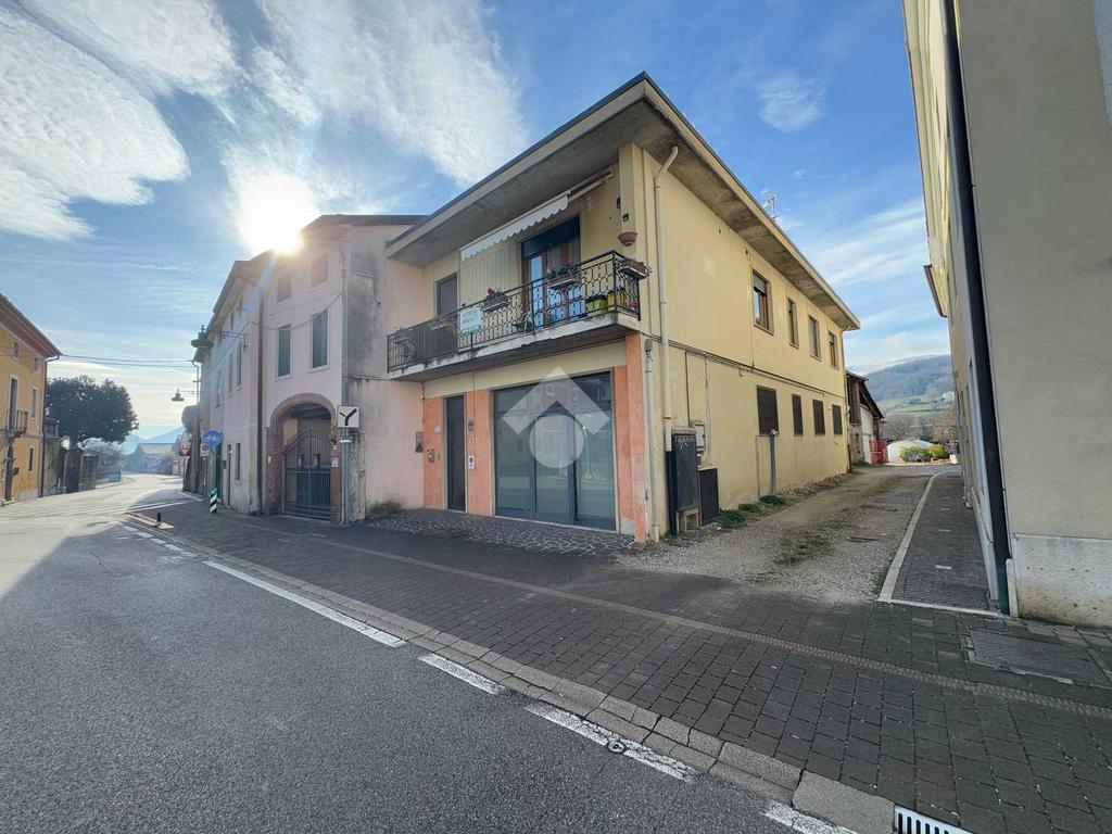 2 bedrooms Apartment in San Vito di Leguzzano, Italy No. 353952