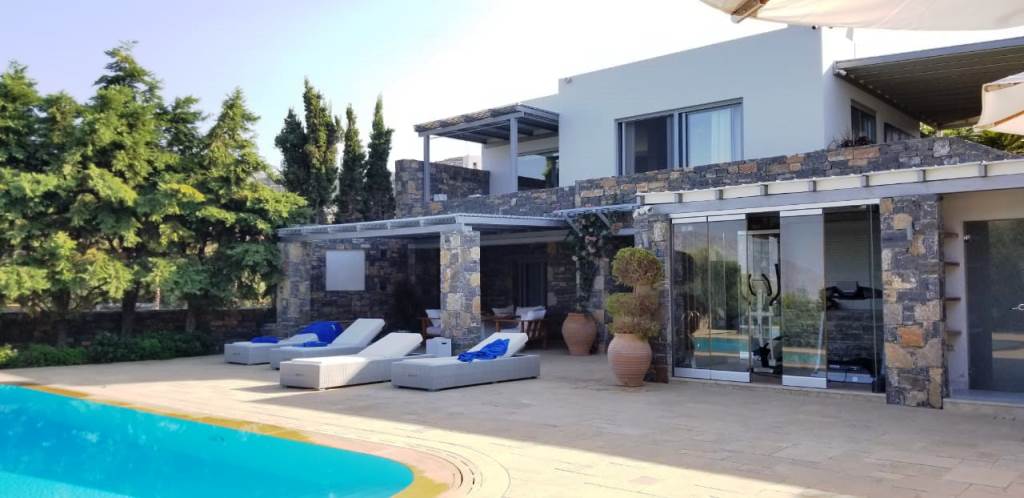3 bedrooms Villa in Agios Nikolaos, Greece No. 5281