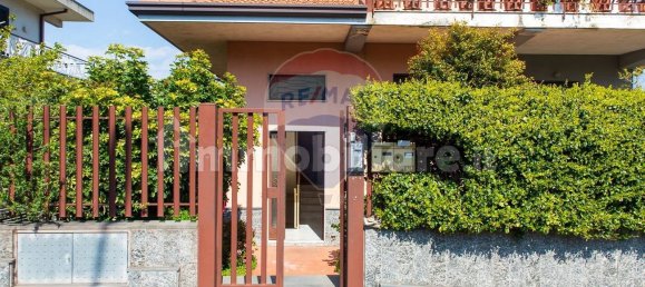 3 غرف نوم شقة في Tremestieri Etneo, Italy رقم 370038 3