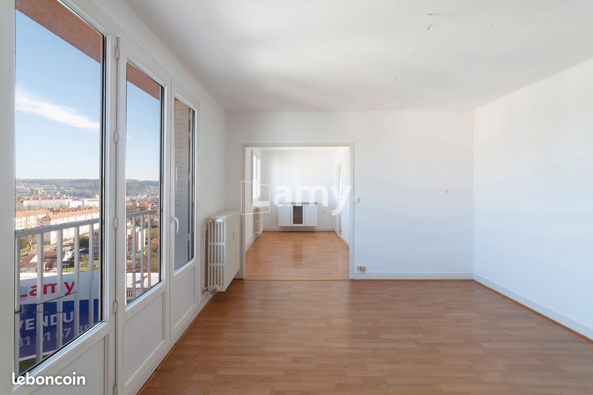 Apartamento de 1 dormitorio en Besancon, France No. 206698