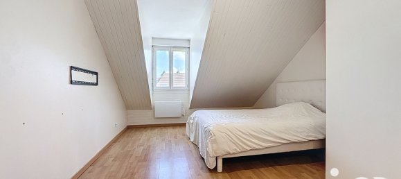 Casa de 6 habitaciónes en Morangis, France No. 284939 13