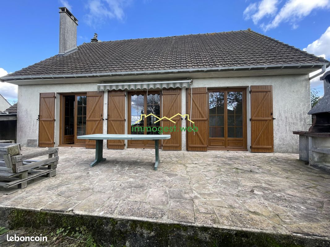 1 bedroom House in Sainte-Genevieve, France No. 236955
