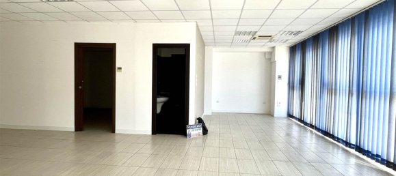 98m² Warehouse in Perugia, Italy No. 270232 14