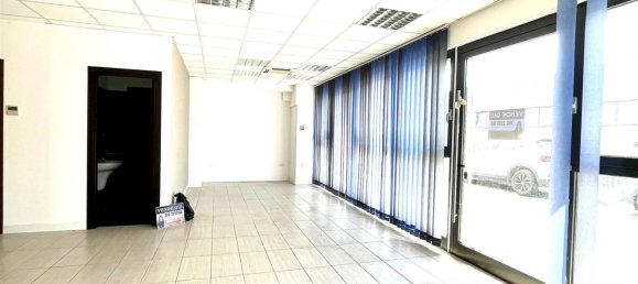 98m² Warehouse in Perugia, Italy No. 270232 13