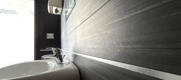 98m² Warehouse in Perugia, Italy No. 270232 17