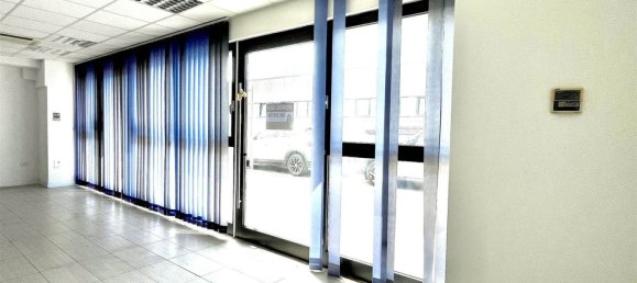 98m² Warehouse in Perugia, Italy No. 270232 21