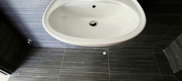 98m² Warehouse in Perugia, Italy No. 270232 18