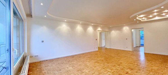 3 Schlafzimmer Wohnung in Düsseldorf, Germany, Nr. 105803 3