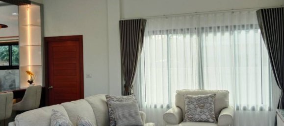 3 bedrooms Villa in Pattaya, Thailand No. 68410 2