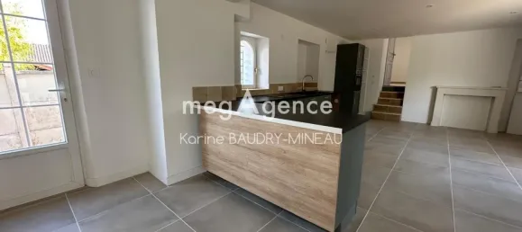 3 Schlafzimmer Haus in Chatellerault, France, Nr. 351079 4