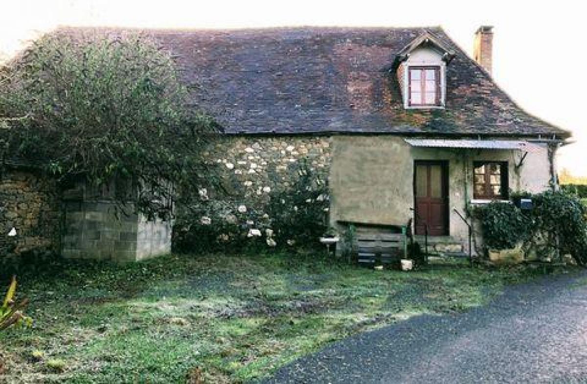 2 bedrooms House in Sarrazac, France No. 8946