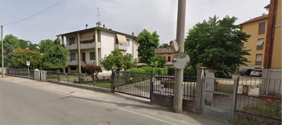 130m² Commercial property in Cremona, Italy No. 359739 14