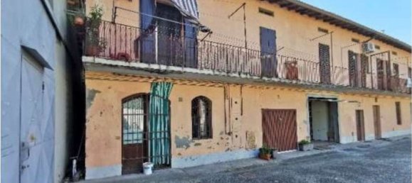 130m² Commercial property in Cremona, Italy No. 359739 13