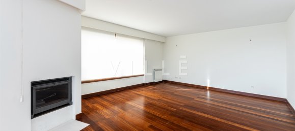 4 bedrooms Apartment in Porto, Portugal No. 120520 6