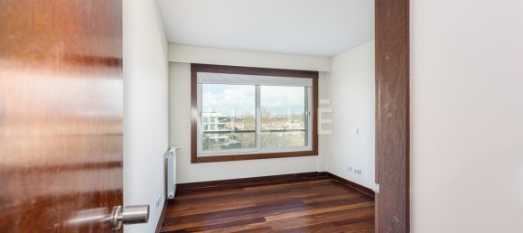 4 bedrooms Apartment in Porto, Portugal No. 120520 8
