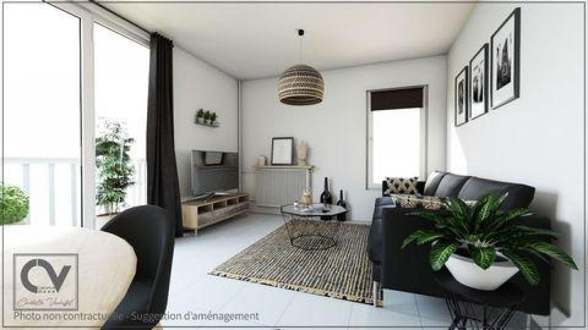 Studio in the Condo in Cenon, France No. 14630
