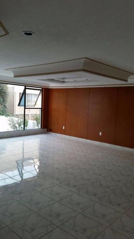 4 bedrooms House in Naucalpan de Juarez, Mexico No. 220633