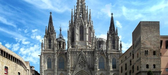 Propiedad comercial en Ciudad Vieja, Spain 78 m² No. 124465 23