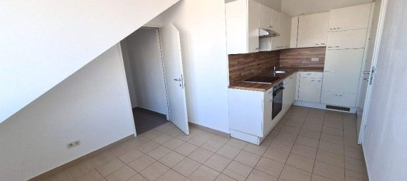 2 rooms Apartment in Favoriten, Austria No. 170698 4