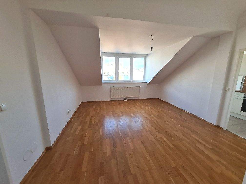 2 rooms Apartment in Favoriten, Austria No. 170698