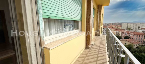 7 bedrooms Apartment in Livorno, Italy No. 319963 14