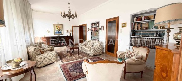 7 bedrooms Apartment in Livorno, Italy No. 319963 19