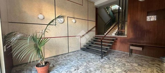 3 rooms Apartment in Foggia, Italy No. 251130 2