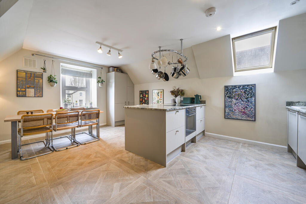 4 Schlafzimmer Wohnung in London, United Kingdom, Nr. 7798