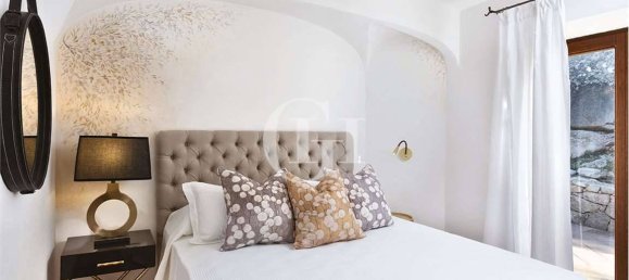 Villa de 4 dormitorios en Arzachena, Italy No. 172555 13