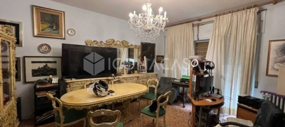 4 Schlafzimmer Wohnung in Bari, Italy, Nr. 343950 22