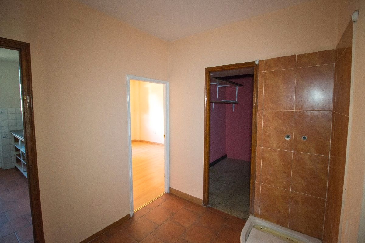 Propriété commerciale à Zamora, Spain 150m² No. 75592