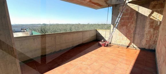 3 rooms Villa in Barletta, Italy No. 17908 14