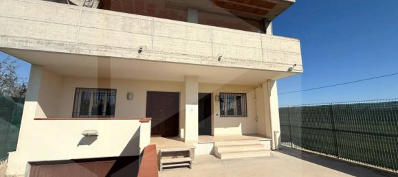 3 rooms Villa in Barletta, Italy No. 17908 7