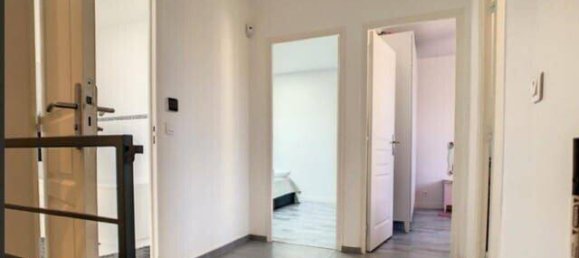 3 bedrooms House in Le Blanc-Mesnil, France No. 175789 4