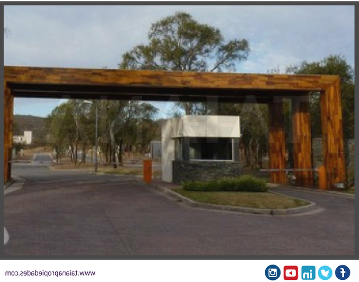 Terrain à Cordoba, Argentina No. 30743