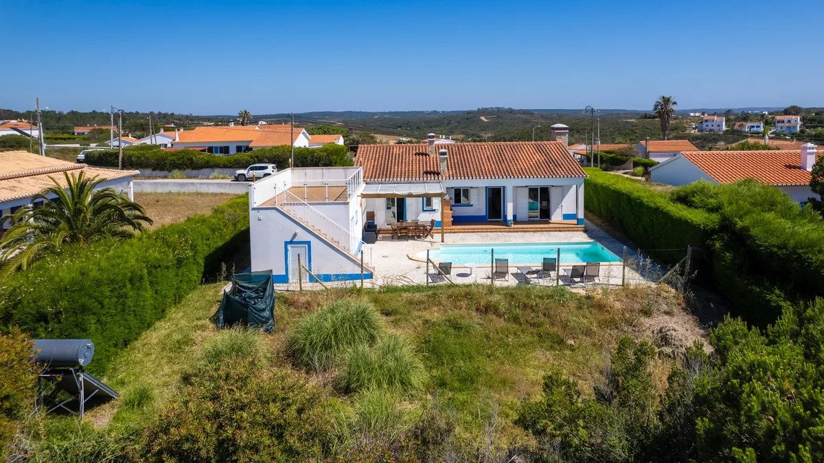 3 bedrooms House in Aljezur, Portugal No. 139916
