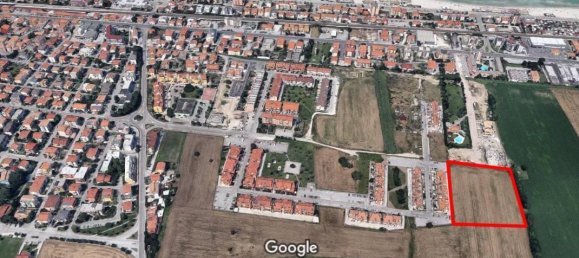 460m² Land in Mondolfo, Italy No. 72904 2
