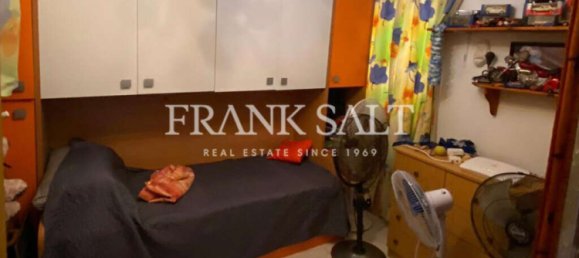 3 chambres Appartement à Saint Paul's Bay, Malta No. 2415 5