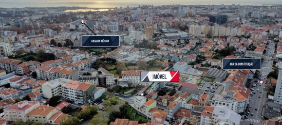 1 bedroom House in Porto, Portugal No. 21002 4