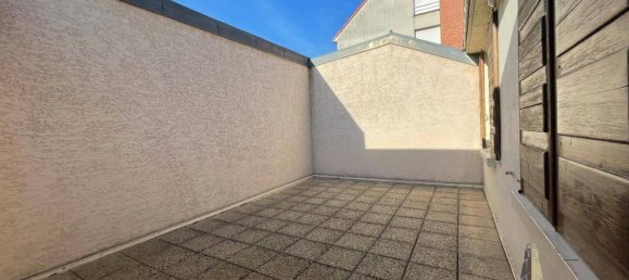 Edificio en Amiens, France 180 m² No. 95352 4