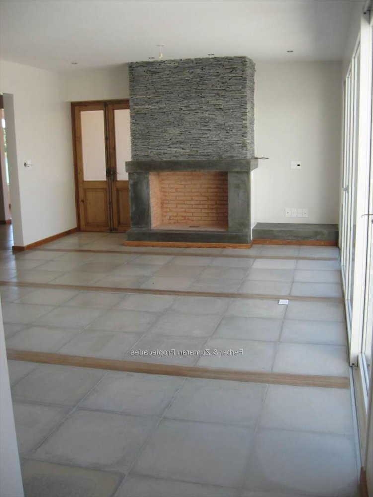 3 bedrooms House in Canelones, Uruguay No. 760