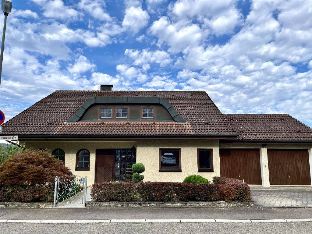 8 rooms Townhouse in Bad Mergentheim, Germany No. 226319