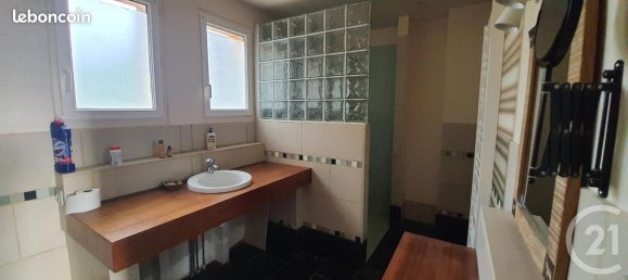 1 bedroom House in Oulches, France No. 101066 3