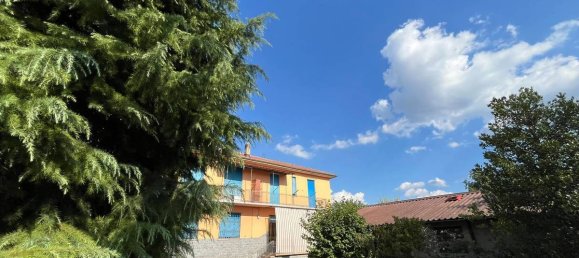 8 bedrooms House in Asti, Italy No. 279729 5
